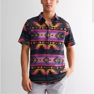 Departwest Southwestern Performance
Stretch Shirt Large